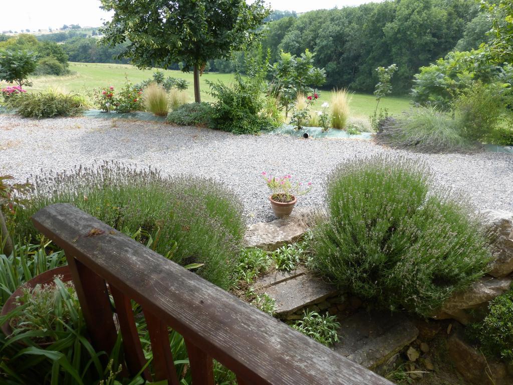 La Bergerie Bed and Breakfast Pollionnay Eksteriør billede